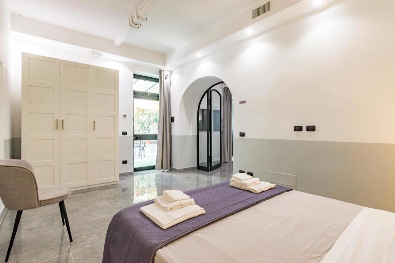 Laurina Deluxe Apartment Roma Exterior foto